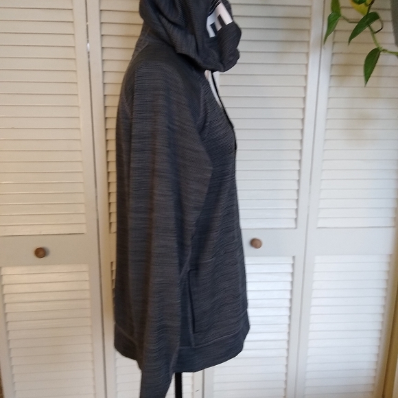 NWOTS AE Active FLEX Thermal Waffle Pullover Hoodie Gray Large American Eagle - Picture 5 of 12